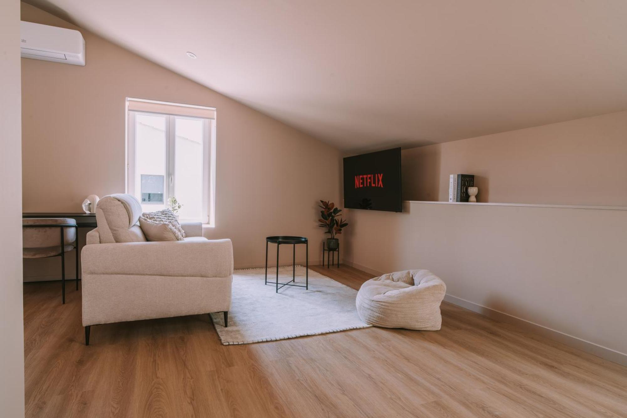 Апартаменты Quietude-Loft Neuf-Clim & Parking Рокфор-ла-Бедуль Экстерьер фото