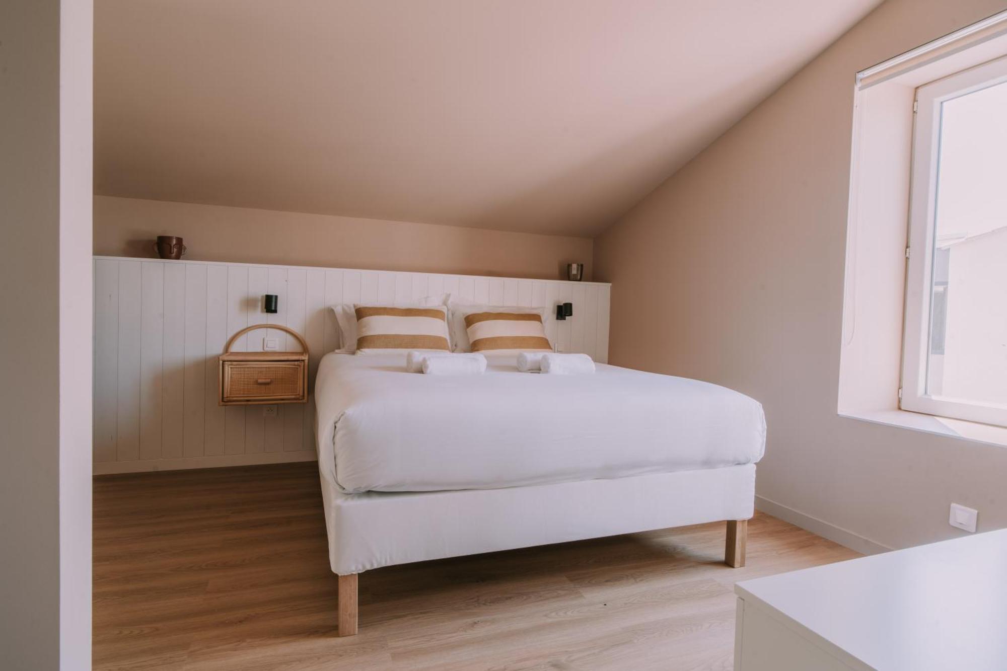 Апартаменты Quietude-Loft Neuf-Clim & Parking Рокфор-ла-Бедуль Экстерьер фото
